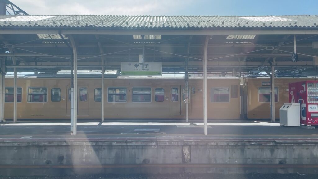 米子駅に到着したやくも10号