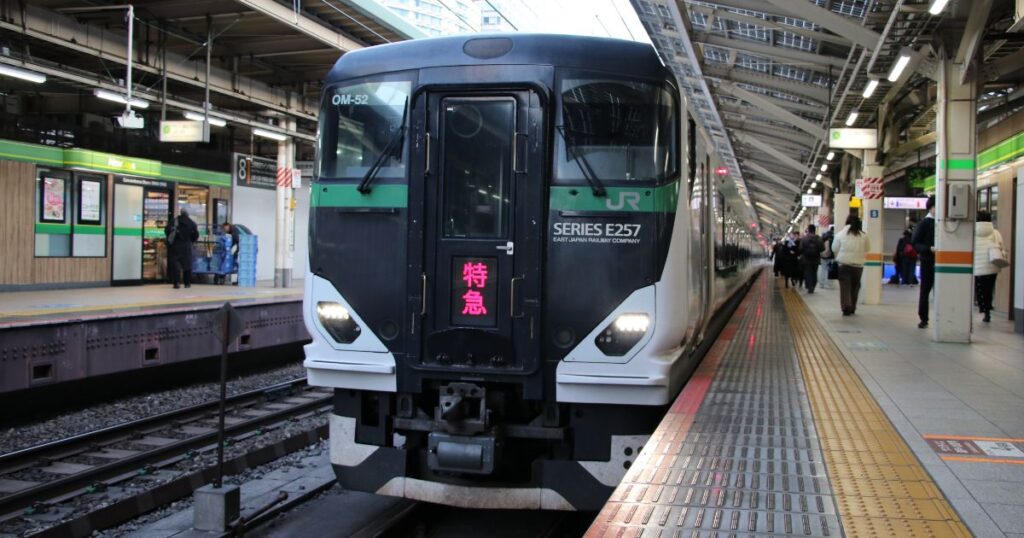 東京駅に停車中